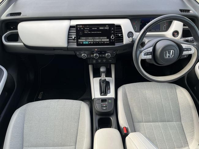 Honda Jazz Photo spincar-8905a3099cbd03bd8a804544fae28c5ef95be3b5.jpg