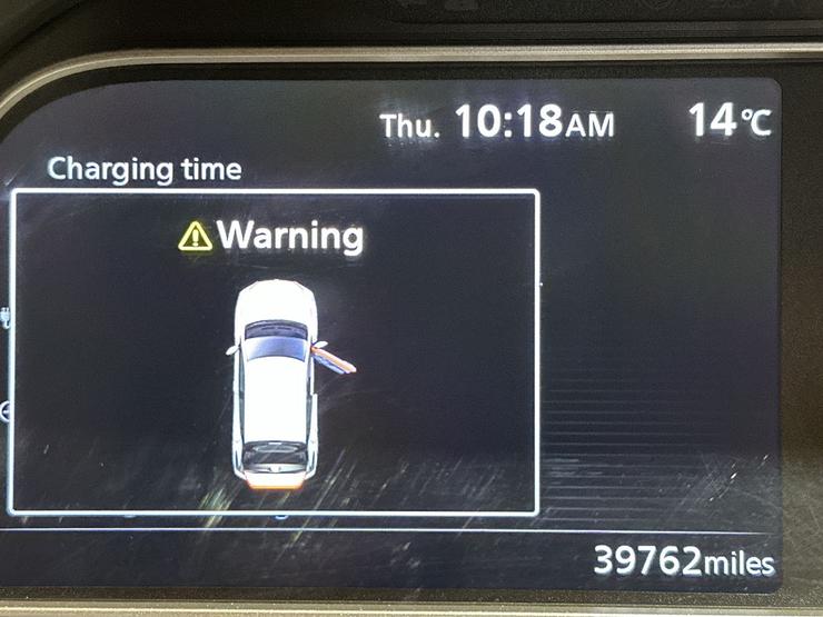 Nissan LEAF Photo spincar-891b5301702f9a4f27c973802a2dee435070c221.jpg