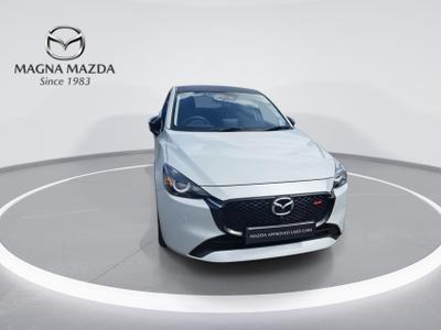 Mazda Mazda2 Photo 2