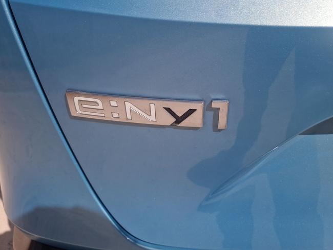 Honda e:Ny1 Photo spincar-8990c97d3fbb324fb86b9788dafc79e6645e0d1c.jpg