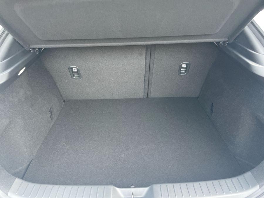 Mazda CX-30 Photo spincar-89f3ad37f14213832efa6a5ede8d093f935be6a4.jpg