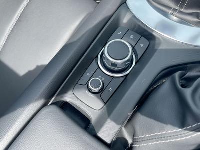 Mazda MX-5 RF Photo 26