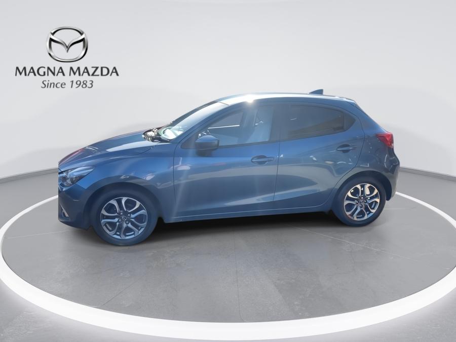 Mazda Mazda2 Photo spincar-8a2fa1dbf297796fc4bcd3ce62648a54674a5ef8.jpg