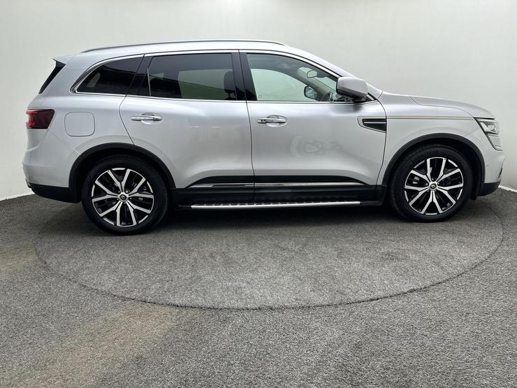 Renault Koleos Photo spincar-8ad4213e49ba7d3c0f806596d90c0a4d99ae7e3a.jpg