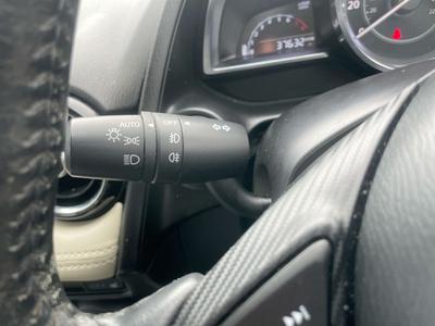 Mazda Mazda2 Photo 36