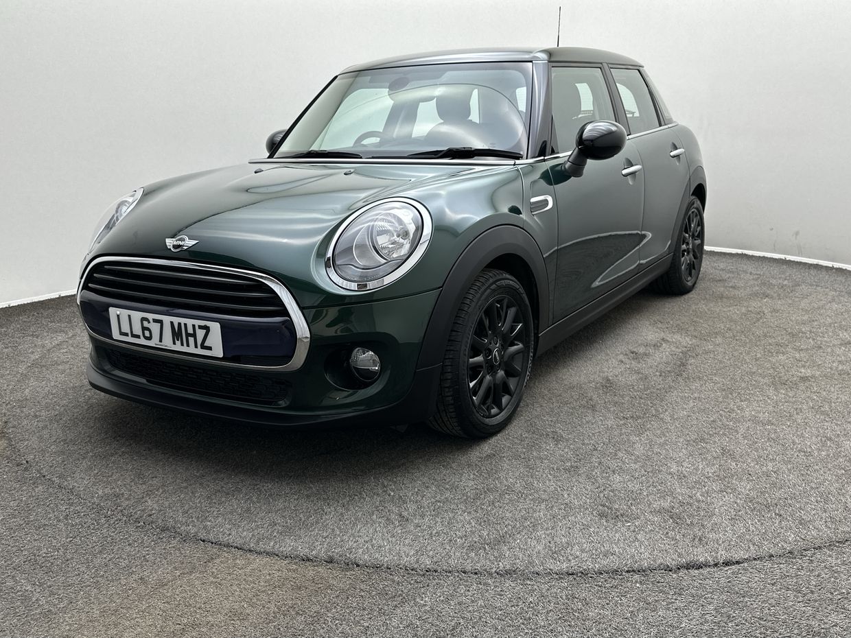 MINI Cooper Photo 3