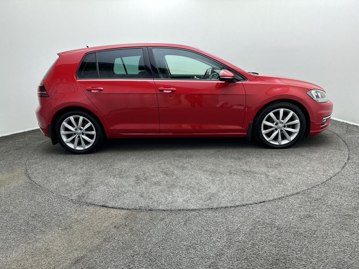 Volkswagen GOLF Photo 8