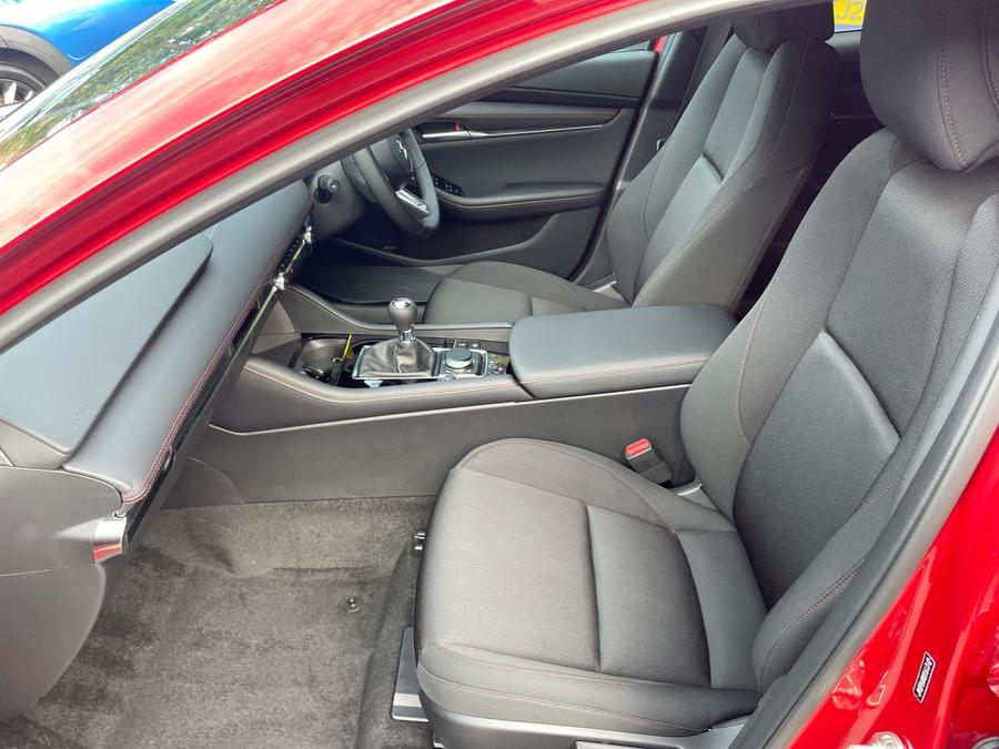 Mazda Mazda3 Photo spincar-8d2ee1bf3b0de8b240c9bf07fa4ee292524fba7a.jpg