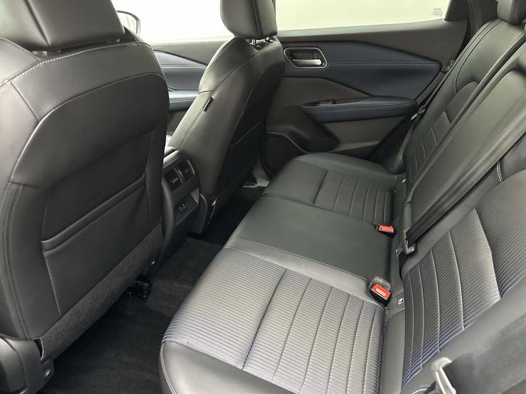 Nissan QASHQAI Photo spincar-8d7341fb8364b65198c0446db340f001554737e8.jpg