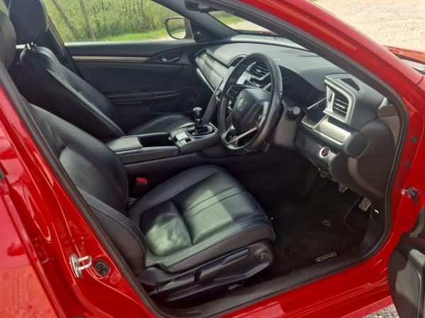Honda Civic Photo 32
