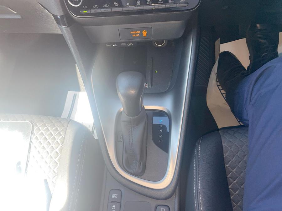 Mazda Mazda2 HYBRID Photo spincar-8dd257443cf910b6a709e3c26fa74043c148a829.jpg