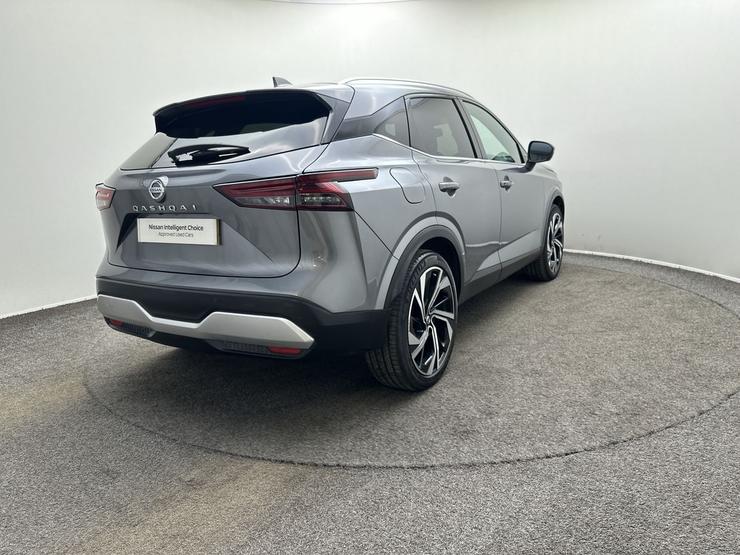 Nissan Qashqai Photo spincar-8e2c3081a214b4f5205880b44a8e98a396659be2.jpg