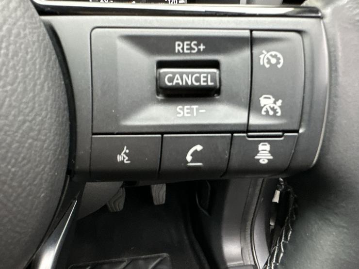 Nissan QASHQAI Photo spincar-8ff892cd34245c005286c7662d4113bf9a8d9e37.jpg