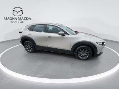Mazda CX-30 Photo 11