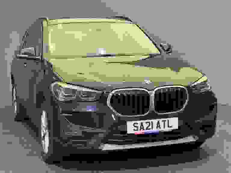 BMW X1 Photo spincar-90251fad11d1ce589f6c39a7481120eeca207fef.jpg