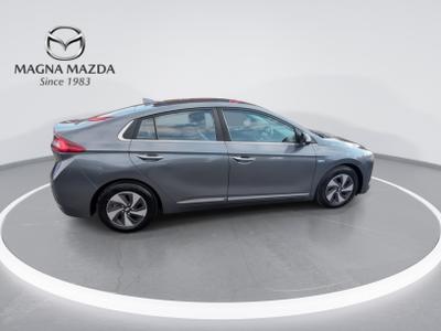 Hyundai IONIQ Photo 9