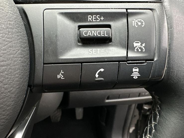 Nissan QASHQAI Photo spincar-90a3b17047bd475d22d6dbf5e6a7ca71b331fdd2.jpg