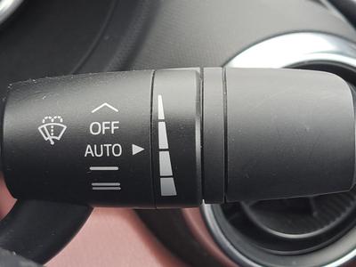 Mazda MX-5 RF Photo 40