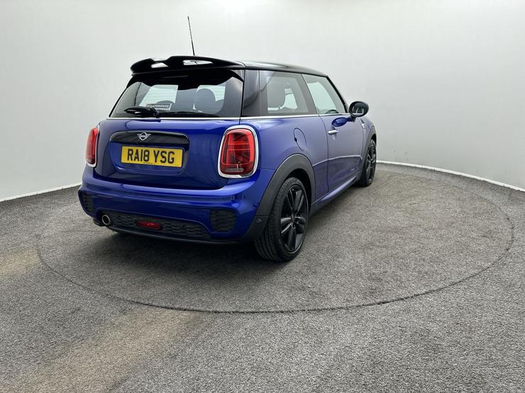 MINI Cooper Photo spincar-91488845f61c77336a0dad5a2b3a767c5d1cbab4.jpg
