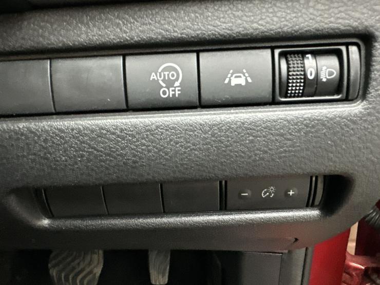 Nissan QASHQAI Photo spincar-9174d2107191921bb7f439e2138266b78f43d60f.jpg