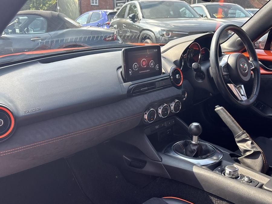 Mazda MX-5 Photo spincar-91855d9d152a461f88373b9c5befedeb61bf8753.jpg