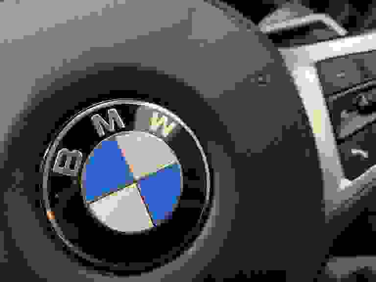 BMW 3 SERIES Photo spincar-91a72879a470e7b22723e2253cbffdb170229f86.jpg