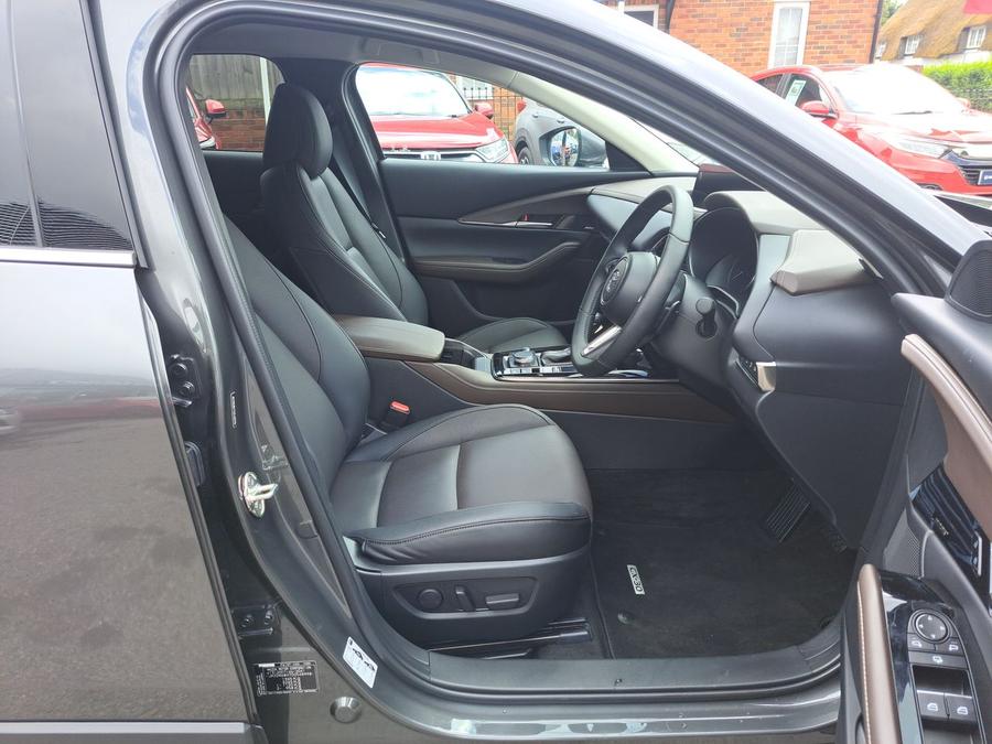 Mazda CX-30 Photo spincar-91be0c70fa60f1ea164c965620ce7477979f8813.jpg