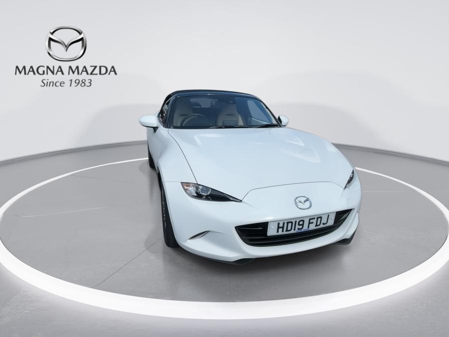 Mazda MX-5 Photo spincar-921d909cb131b96643cafc1bfb1f4ef46871ad30.jpg