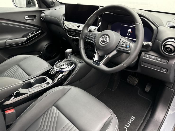Nissan JUKE Photo spincar-934d278c60e0925f17d33f69d4a87db0742863b8.jpg