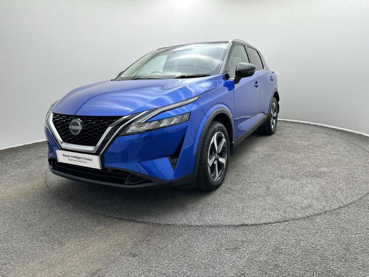 Nissan QASHQAI Photo spincar-937d926b4e6609673f5784ce2d0353e254bbce24.jpg