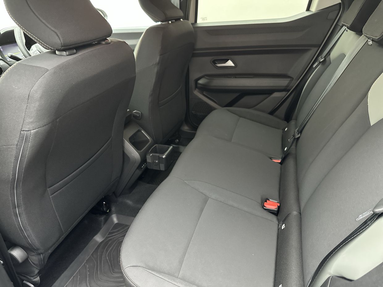 Dacia Duster Photo 16