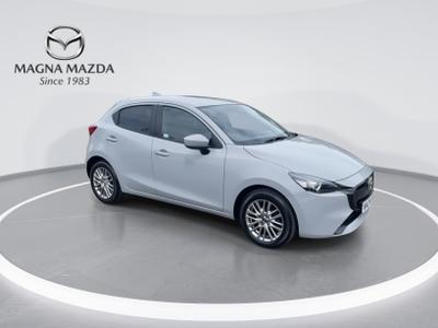 Mazda Mazda2 Photo 10