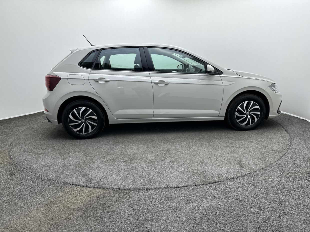 Volkswagen POLO Photo 8