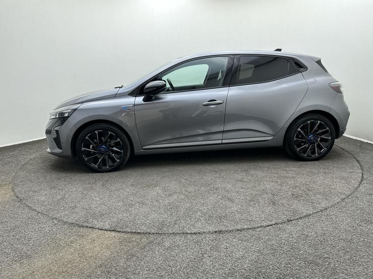 Renault CLIO Photo spincar-94e10f2800a70e89be1aac9db8b70ee52f2b090d.jpg
