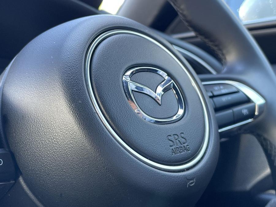 Mazda Mazda3 Photo spincar-94e34a6dae01b0c32d616d4017512e55e7e6d8f3.jpg