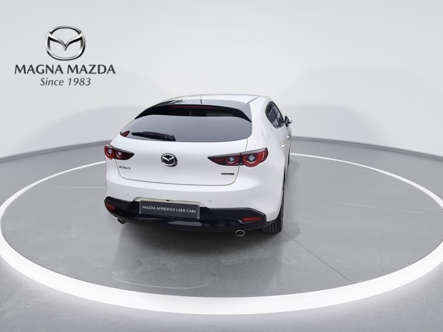 Mazda Mazda3 Photo spincar-94f781f7d5b60a874fd0e28abfe0ca04a6968380.jpg