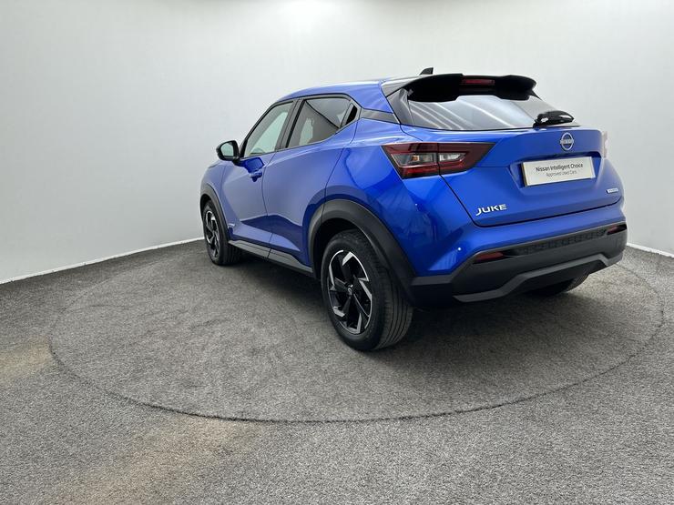 Nissan JUKE Photo spincar-97eafa7bbded61328cb1e4ee7eb30949a2ce5940.jpg