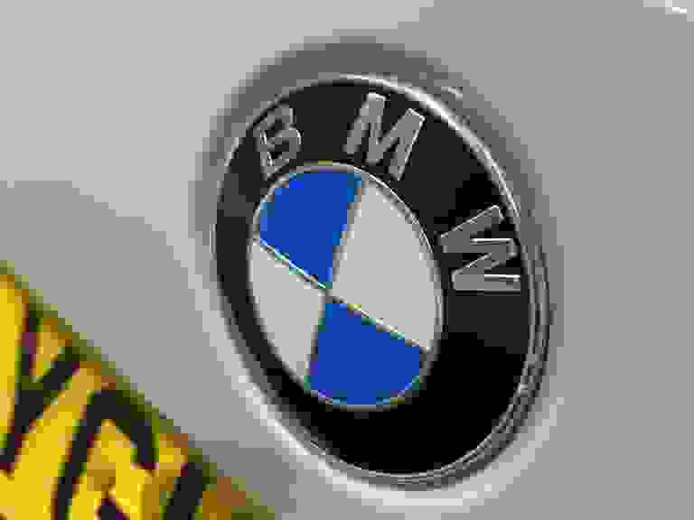 BMW X1 Photo spincar-98904fec0425e4cf53ca8ead47cb005bc997ca8c.jpg