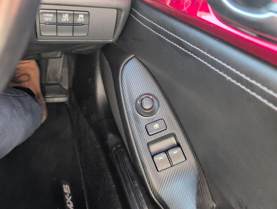 Mazda MX-5 Photo spincar-995d5ccf3c1bd3e23e67659f3888457ed44e5a04.jpg