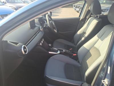 Mazda Mazda2 Photo 25