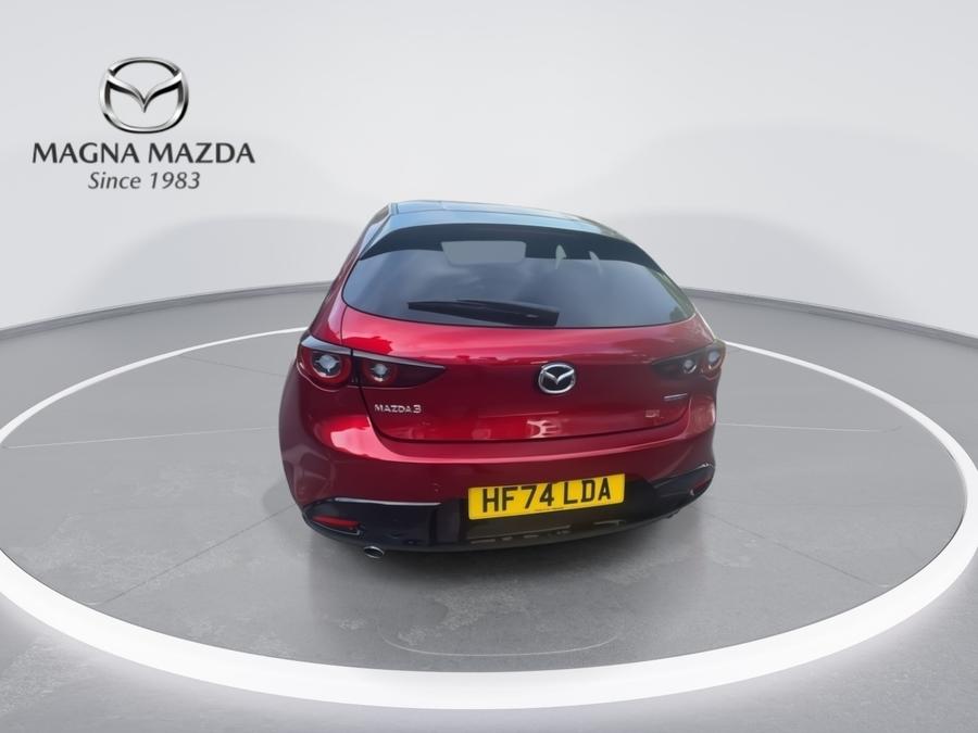Mazda Mazda3 Photo spincar-9a3b562166f3a10f7dd256f0902342ac425b3fed.jpg