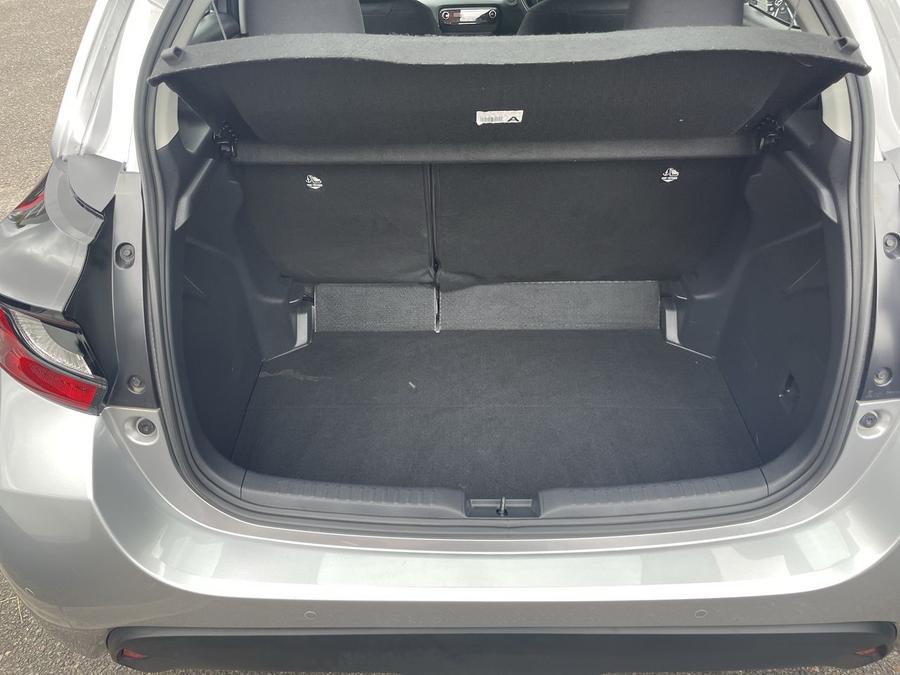 Mazda Mazda2 HYBRID Photo spincar-9a9b16cb0cc1c82a4c1219697ab3150d226b8c34.jpg