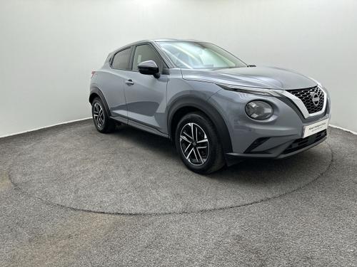 Used 2024 Nissan JUKE 1.0 DiG-T N-Connecta 5dr Creamic Grey at Aylesbury Motor Group