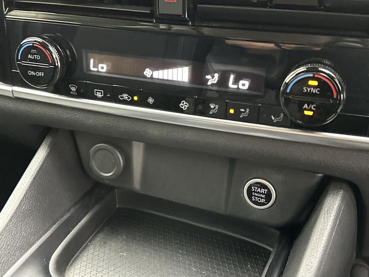 Nissan Qashqai Photo spincar-9b7938a37d473f8cf39f8f367249177886fb9ba1.jpg