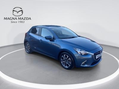 Mazda Mazda2 Photo 3
