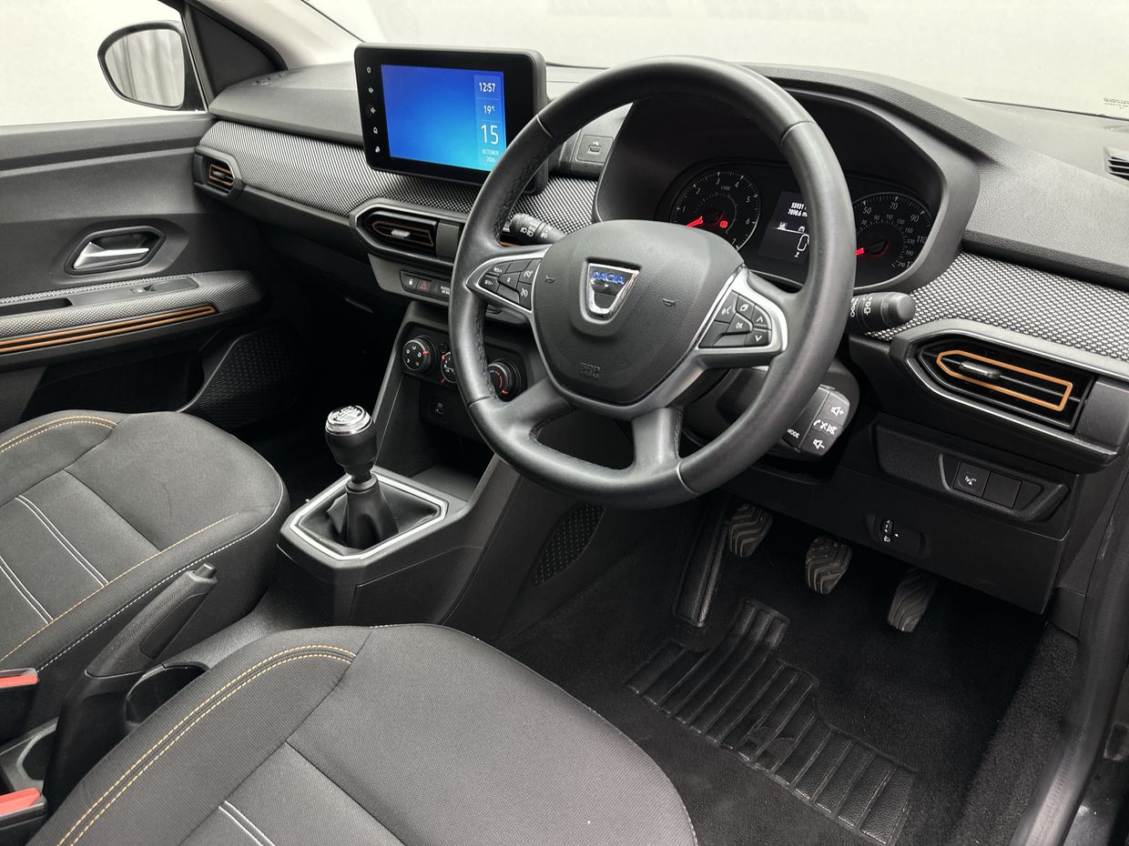 Dacia Sandero Photo 16