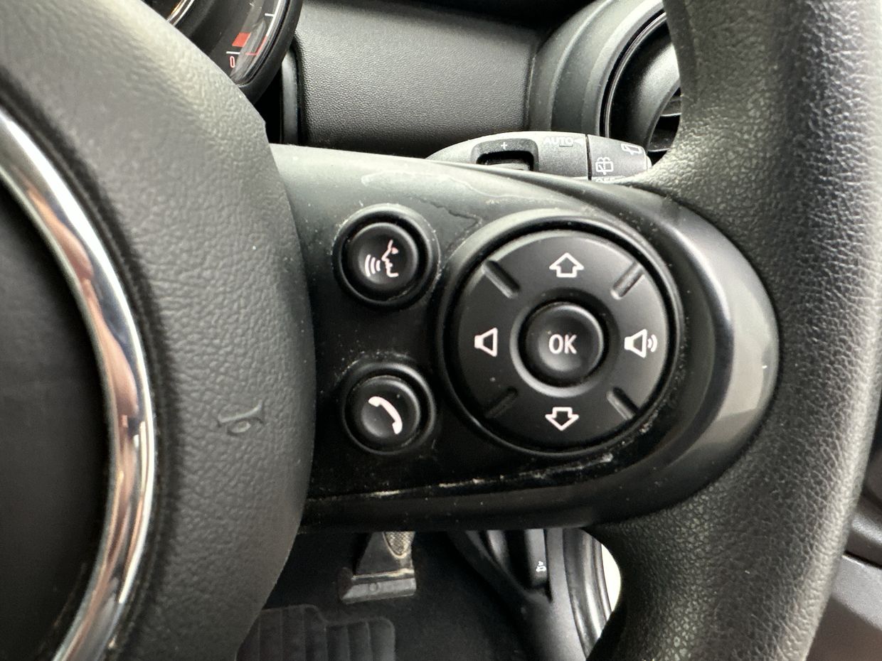 MINI One Photo 10
