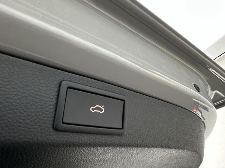 Skoda KAROQ Photo spincar-9ca71f9e1d65e60691c02021b498b817f524d50b.jpg