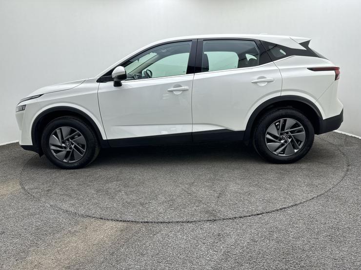 Nissan QASHQAI Photo spincar-9cb75eafee70a3698dd1bfbf35964f0551765d7f.jpg