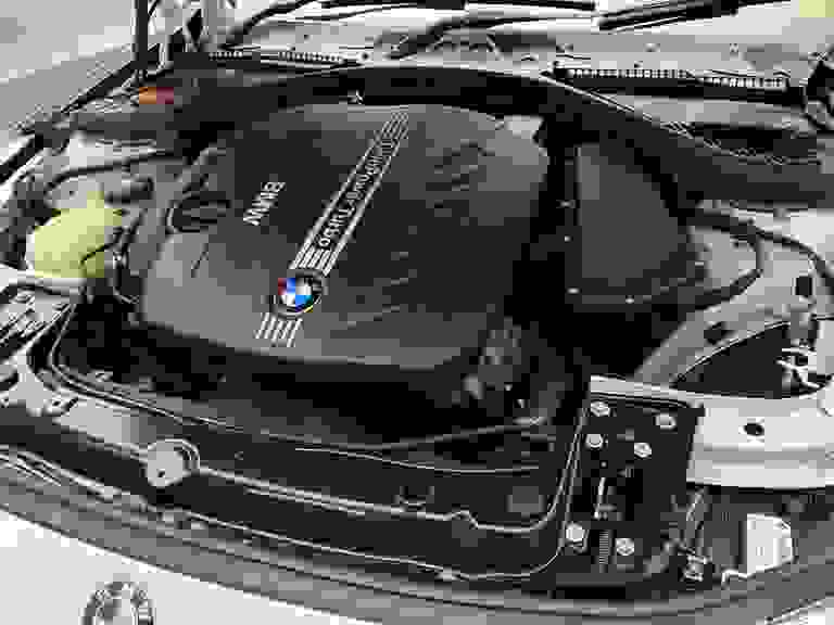 BMW 3 SERIES Photo spincar-9ccfc678a1806ff371633288aee5c43b69819b8f.jpg